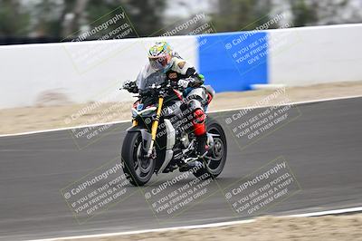 media/Apr-18-2025-TrackDaz (Fri) [[45f5874c44]]/A Group/Session 3 (Turn 6 - Outside)/